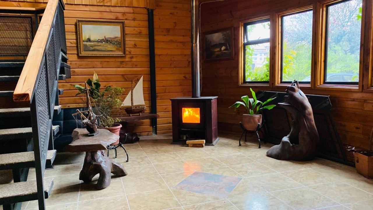 3 Arriendo Habitacion Doble Con Bano Privado De Ex Hotel Puerto Varas Bagian luar foto